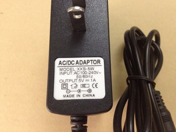 Adapter 5V-1A 5.5m x 2.5mm, Nguồn phụ kiện điện tử - Phụ Kiện Điện Tử Việt Nam