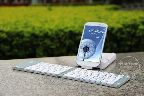 Bàn phím Bluetooth HB022 dùng cho Điện thoại Máy tính bảng Laptop.. - Phụ Kiện Điện Tử Việt Nam