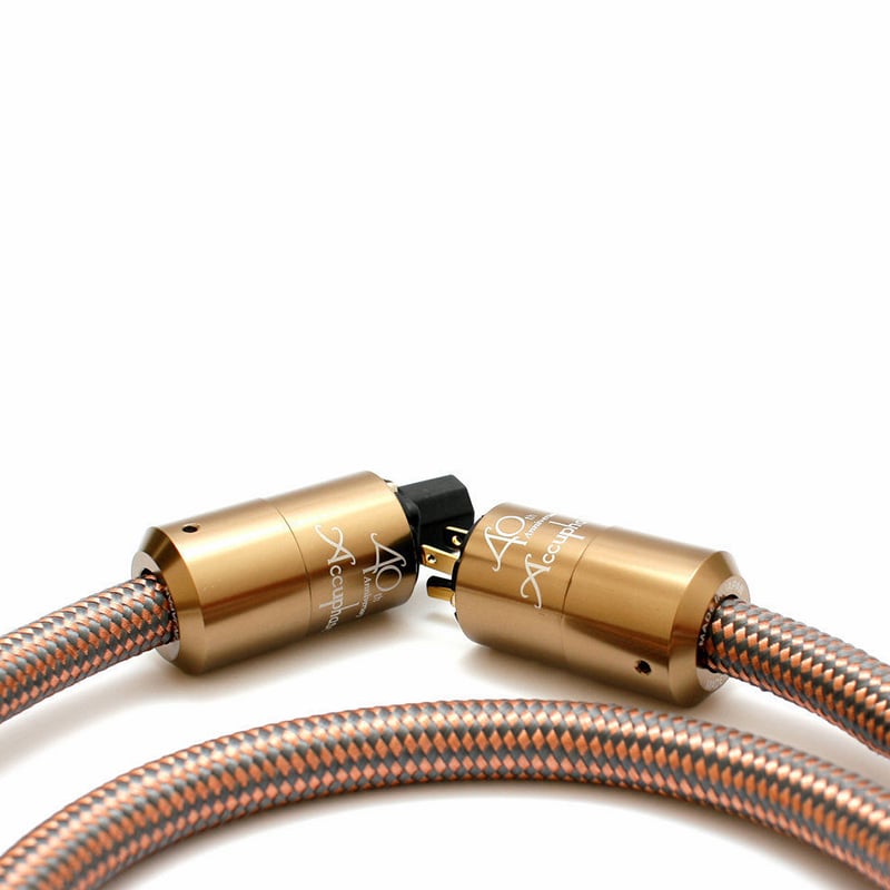 day cap nguon dien dau vao cho amplifier accuphase