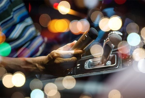 Micro không dây hát Karaoke trên ô tô xe hơi Edifier MF500Car - Phụ Kiện Điện Tử Việt Nam