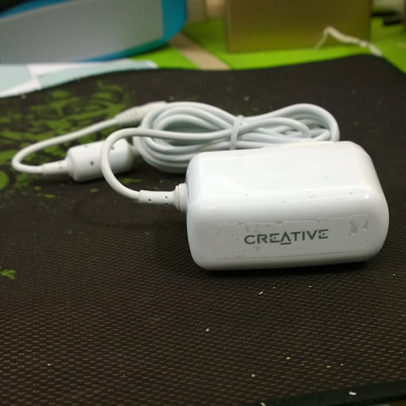 nguon 5v-1a creative