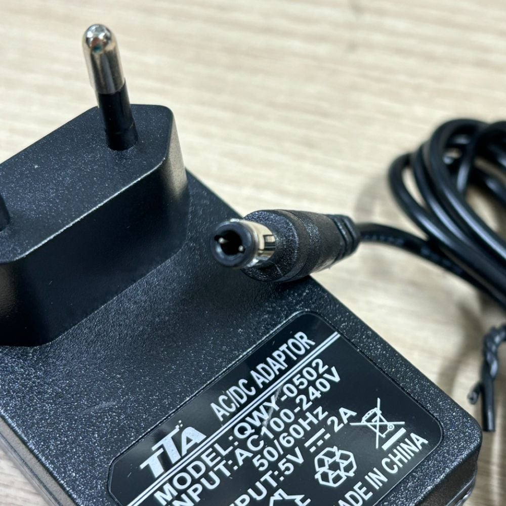 Nguồn adapter 5V-2A 5.5 x 2.5mm chính hãng TTA QWY-0502 - Phụ Kiện Điện Tử Việt Nam