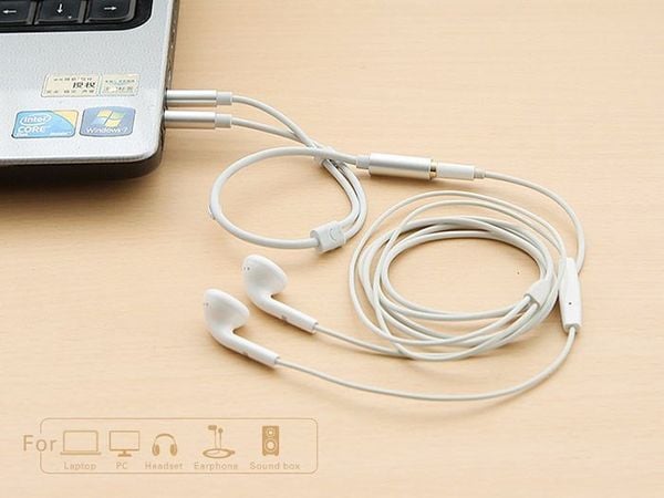 Cáp audio 3.5mm 2 vào 1 micro + audio 20Cm Ugreen 10790 - Phụ Kiện Điện Tử Việt Nam