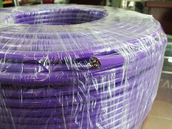 Cáp VGA 3+6 cuộn 150m màu tím, chất lượng tốt - Phụ Kiện Điện Tử Việt Nam