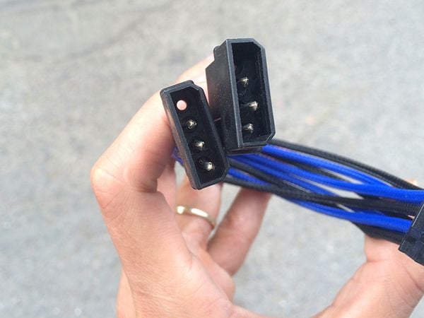Cáp 2 x Molex to 8pin (2+6) dây lưới - Phụ Kiện Điện Tử Việt Nam