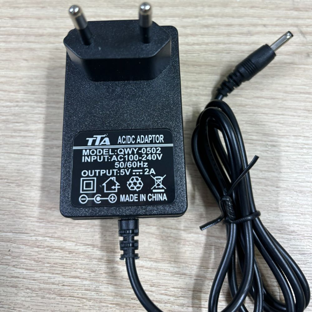 Nguồn adapter 5V-2A 3.5 x 1.35mm chính hãng TTA QWY-0502 - Phụ Kiện Điện Tử Việt Nam