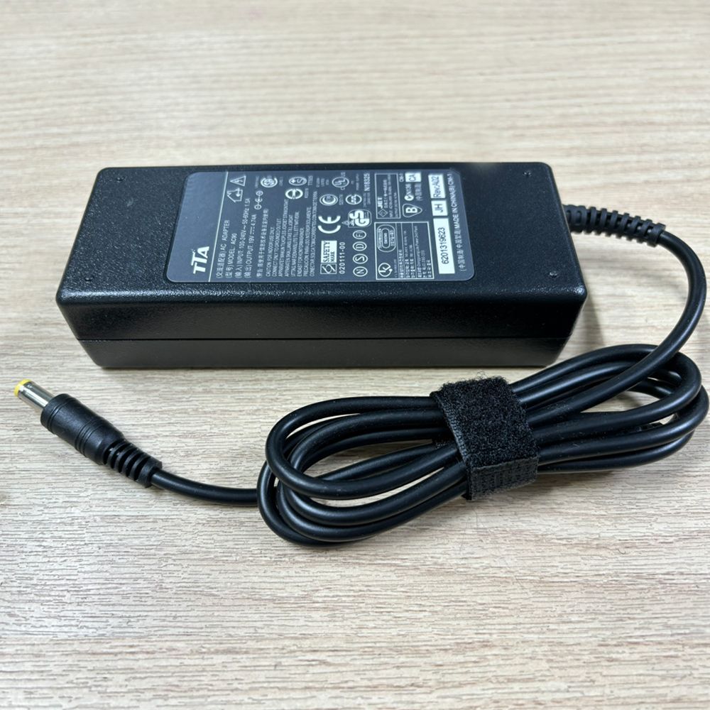 Bộ nguồn sạc laptop Acer 19V-4.74A 90W chân 5.5*1.7mm chính hãng TTA - Phụ Kiện Điện Tử Việt Nam