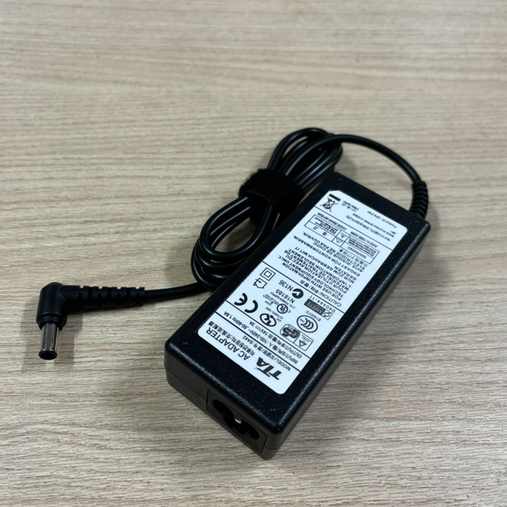 Bộ nguồn màn hình máy tính Samsung 14V-3A 42W chân 6.5*4.4mm chính hãng TTA - SA42 - Phụ Kiện Điện Tử Việt Nam