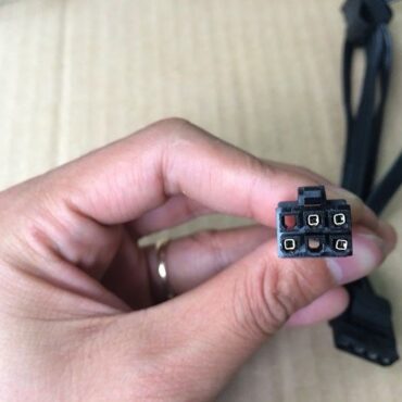 Cáp nguồn Molex 6pin to 3*4Pin IDE - Phụ Kiện Điện Tử Việt Nam